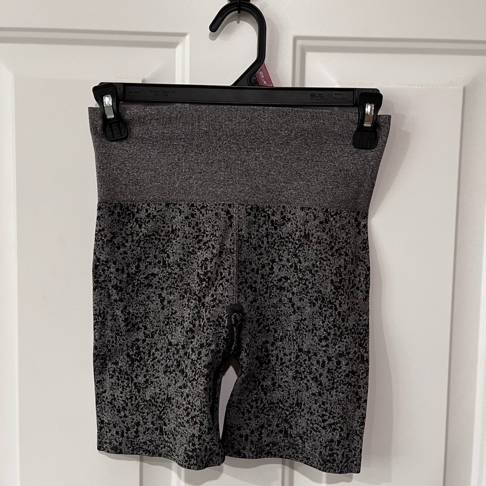 New Balance Gray Bike Shorts with Seamless Design